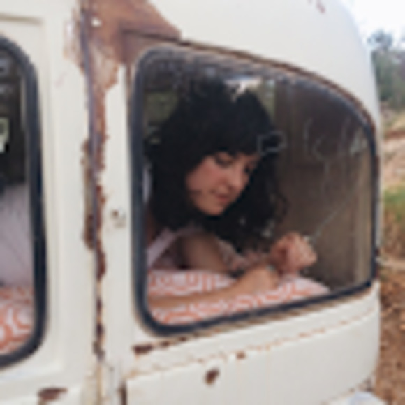 Meet your Posher, Alex - Picture 1 of 1